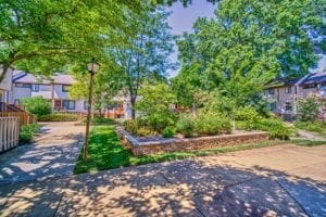 1638 Westwind Way, Mclean, VA 22102, Focus on NoVA Real Estate, Lynn Norusis, courtyard