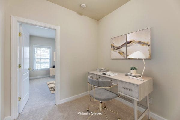 11405 Mactavish Hts Fairfax, VA 22030 - Office Nook